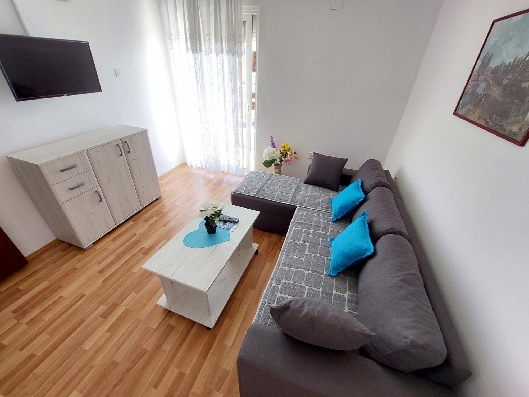 Apartment South